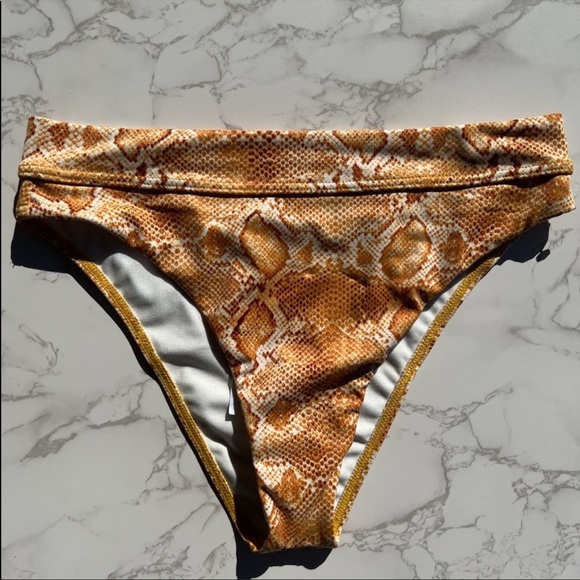 Billabong Sincerely Jules Over The Sun bikini bottoms sz S - Picture 2 of 3